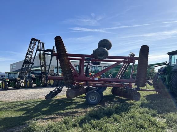 Image of Case IH 345 equipment image 3