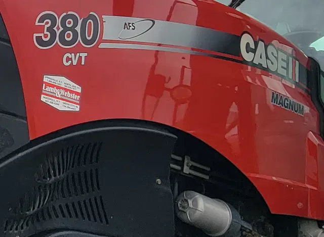 Image of Case IH Magnum 380 RowTrac equipment image 1