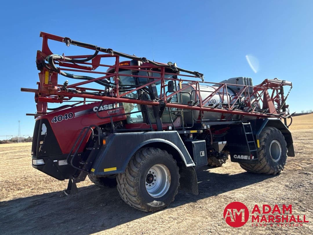 Image of Case IH Titan 4040 Primary image