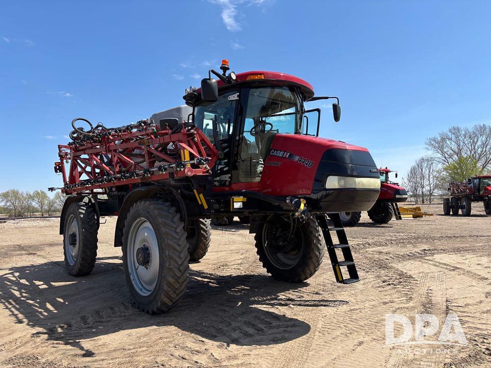Image of Case IH Patriot 4440 Primary image