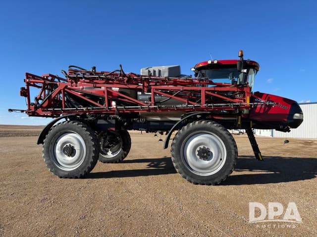 Image of Case IH Patriot 4440 equipment image 3