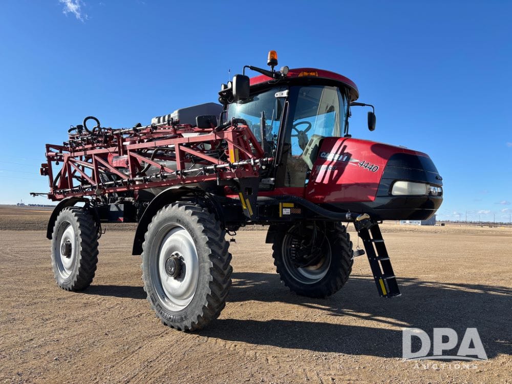 2016 Case IH Patriot 4440 Equipment Image0