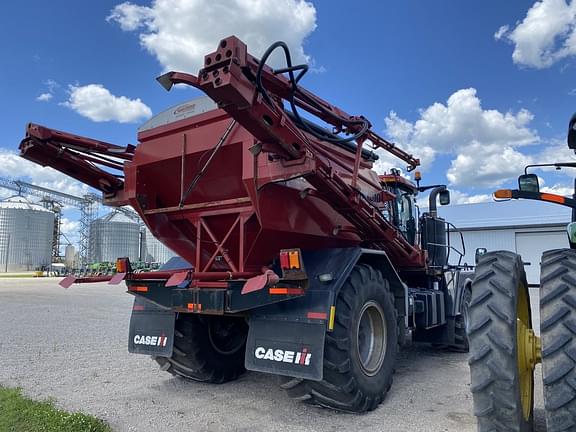Image of Case IH Titan 4540 equipment image 4