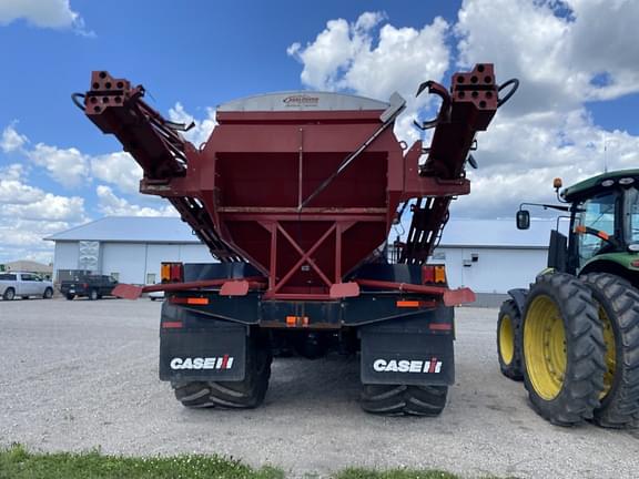 Image of Case IH Titan 4540 equipment image 3