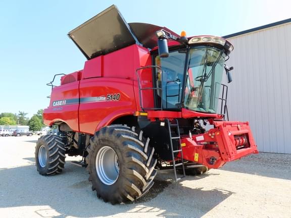 Image of Case IH 5140 equipment image 3