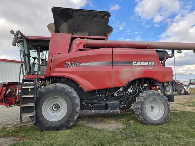 Image of Case IH 5140 equipment image 1