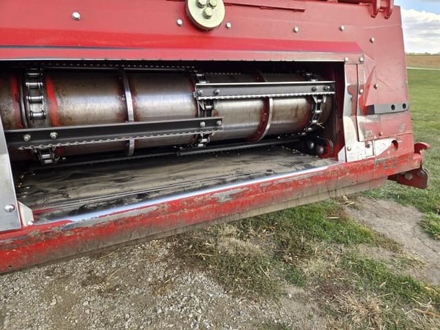 Image of Case IH 5140 equipment image 4