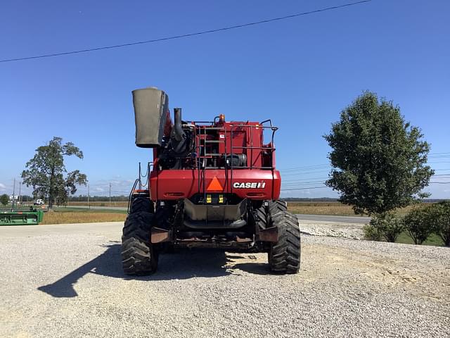 Image of Case IH 6140 equipment image 3