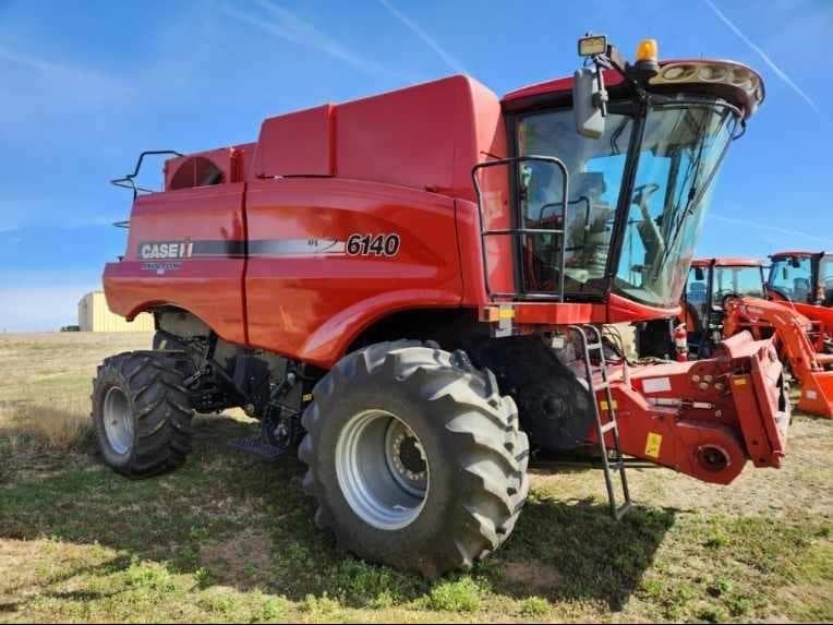 Image of Case IH 6140 Image 1
