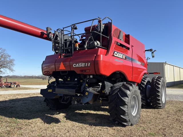 Image of Case IH 7240 equipment image 2