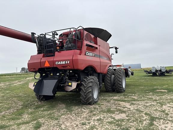 Image of Case IH 7240 equipment image 3