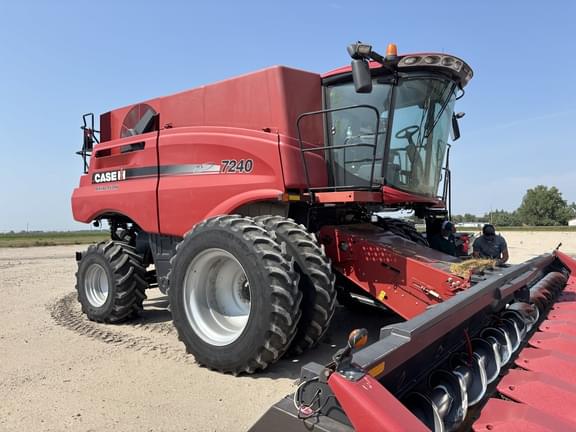 Image of Case IH 7240 Primary image