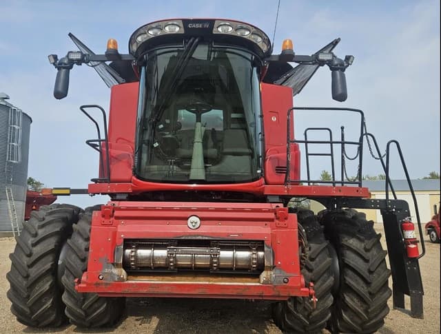Image of Case IH 7240 equipment image 2
