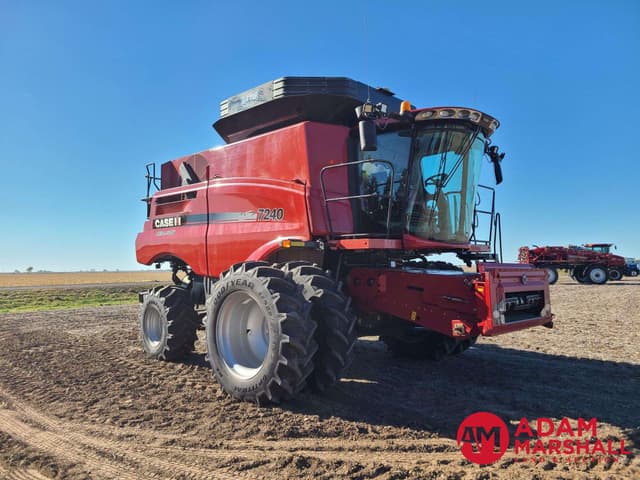 Image of Case IH 7240 equipment image 1