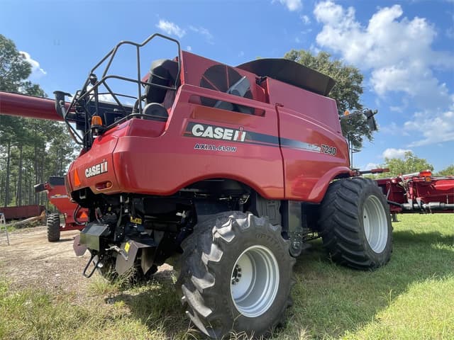 Image of Case IH 7240 equipment image 2