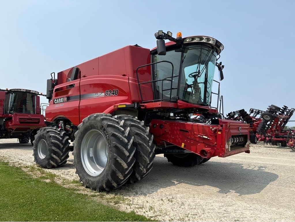 2016 Case IH 8240 Equipment Image0