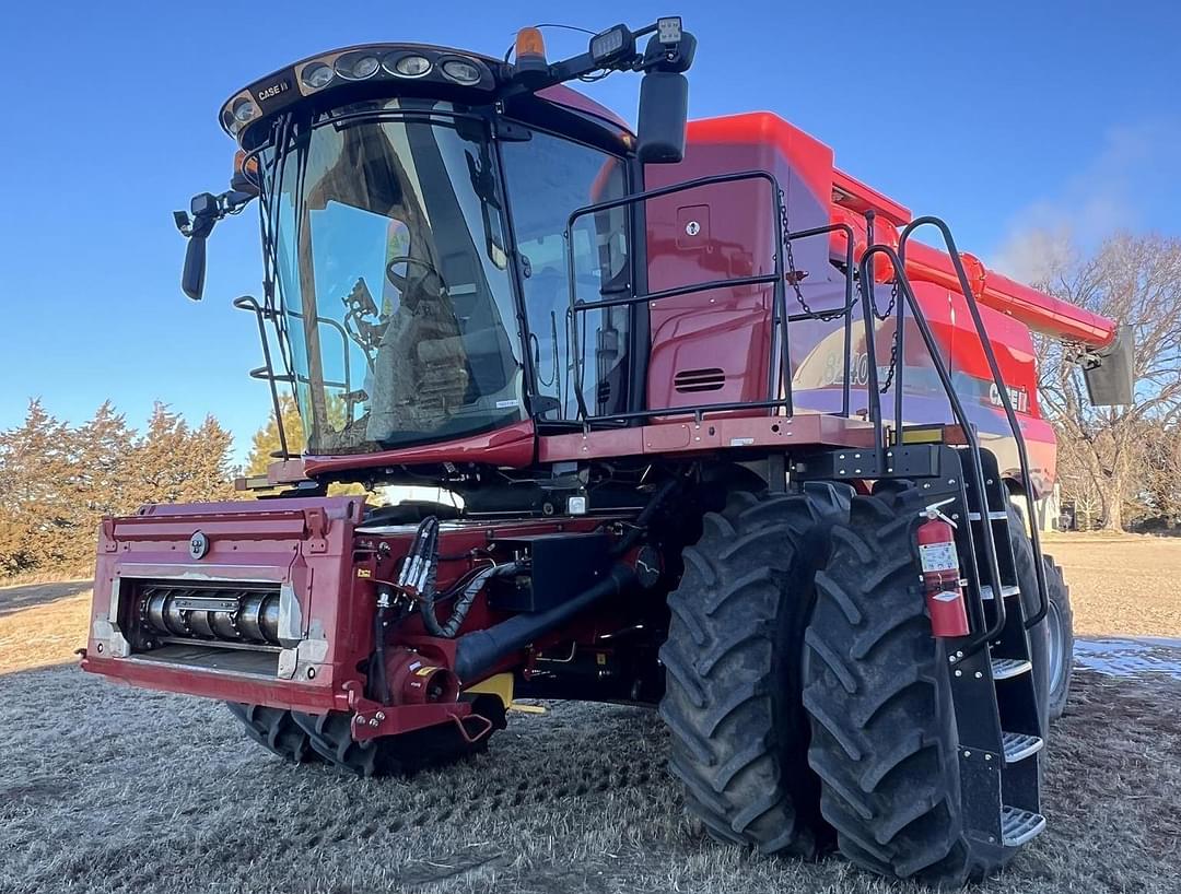 Image of Case IH 8240 Primary image