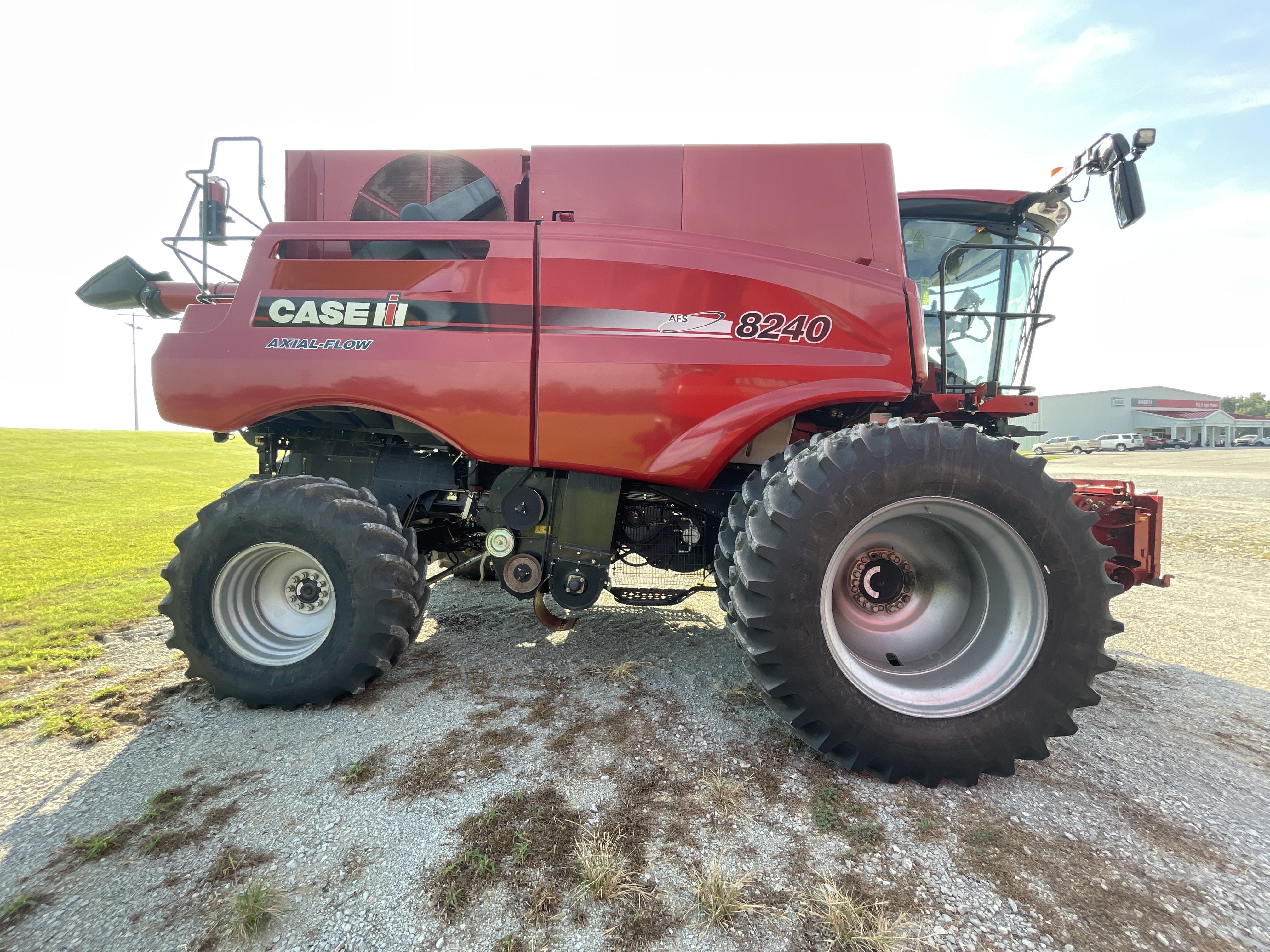 Main image Case IH 8240