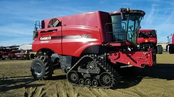 Main image Case IH 8240 4