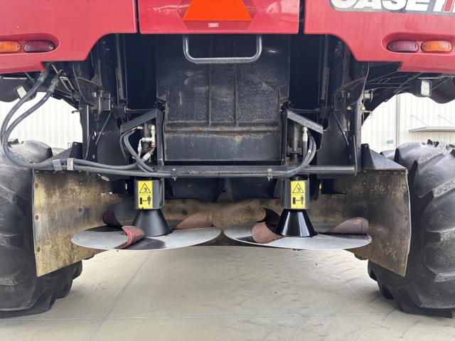 Image of Case IH 8240 equipment image 4