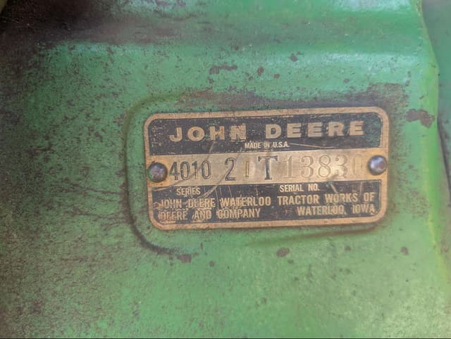 Image of Case IH 8240 equipment image 4