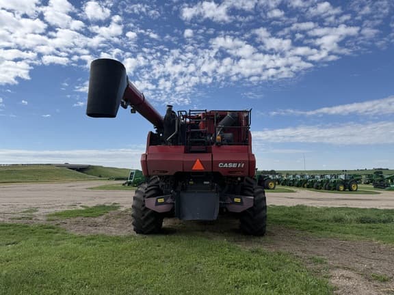 Image of Case IH 8240 equipment image 3