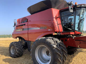 Main image Case IH 8240