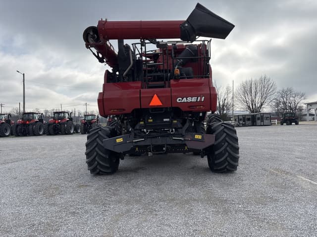 Image of Case IH 8240 equipment image 3