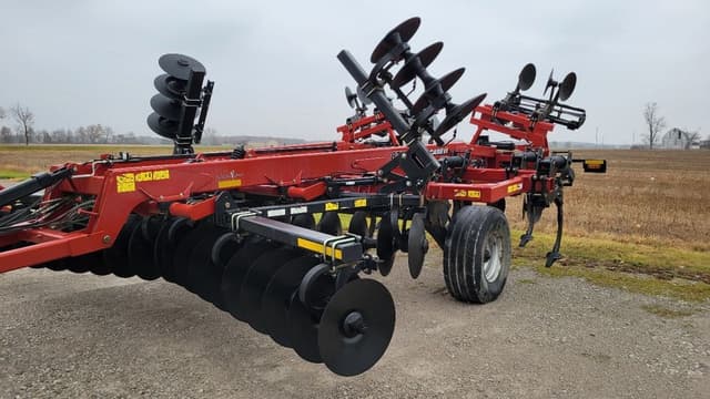 Image of Case IH Ecolo-Tiger 875 equipment image 2