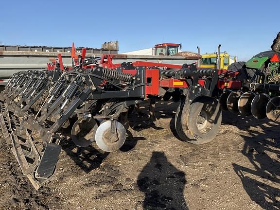 Image of Case IH Ecolo-Tiger 875 Primary image