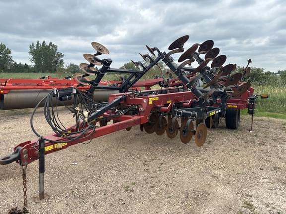Image of Case IH Ecolo-Tiger 875 equipment image 1