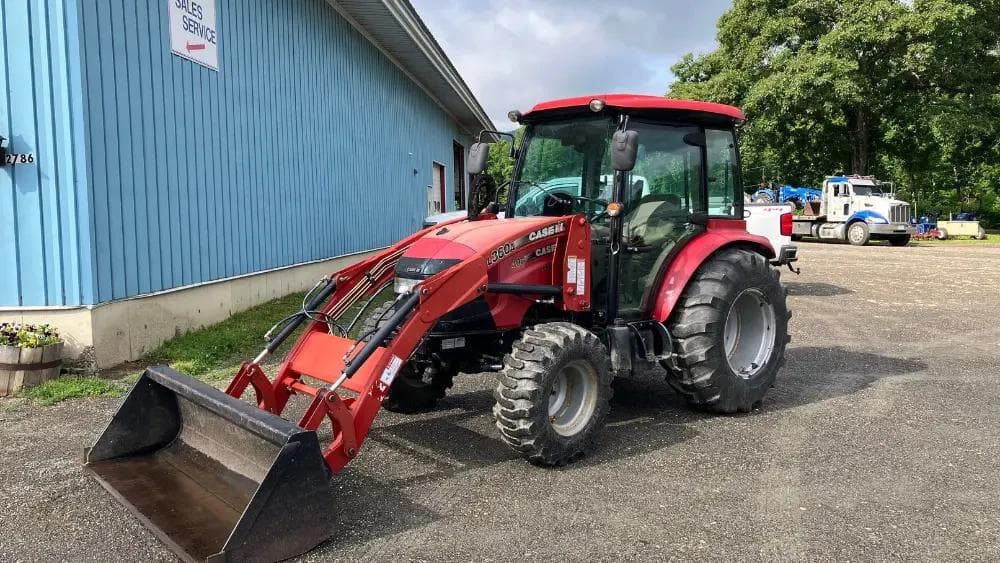 Image of Case IH Farmall 40C Primary image