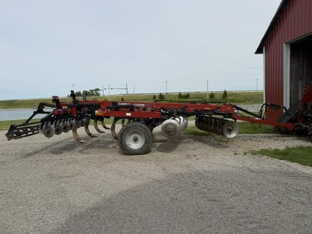 Image of Case IH Ecolo-Tiger 870 equipment image 2