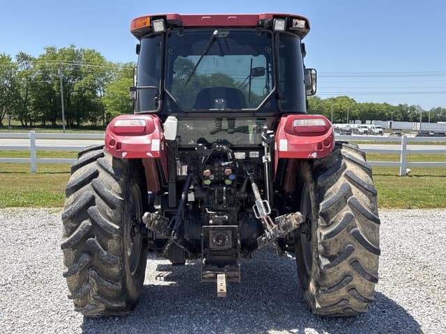 Image of Case IH Farmall 100C equipment image 3