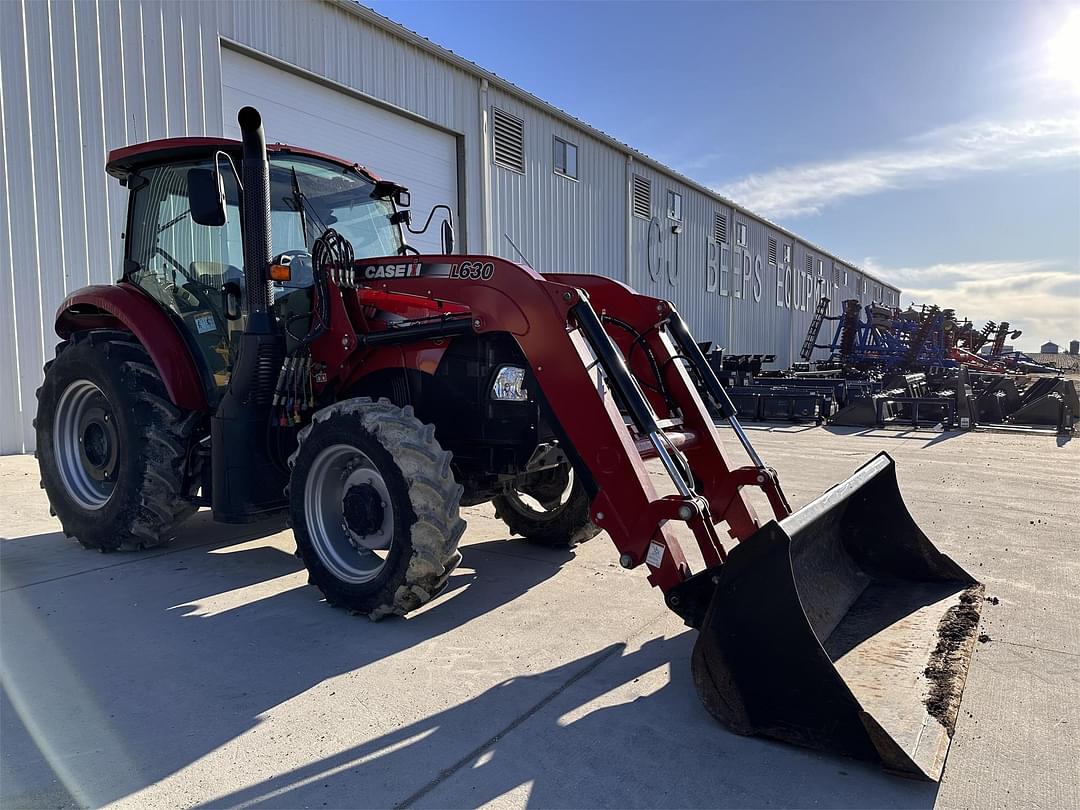 Image of Case IH Farmall 100C Primary image