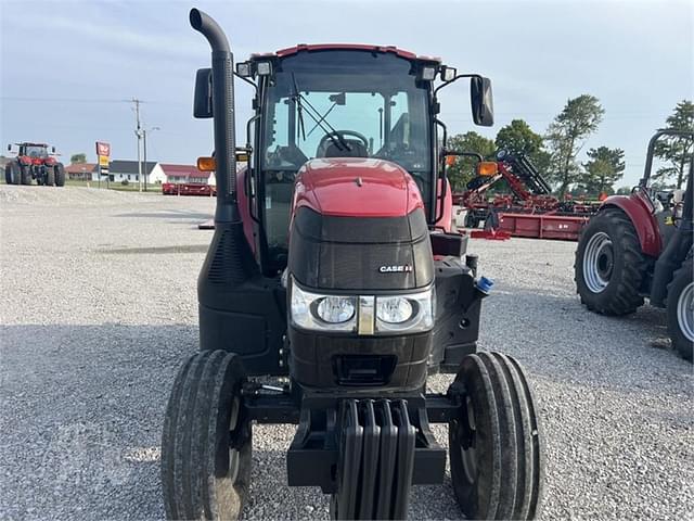 Image of Case IH Farmall 120A equipment image 1