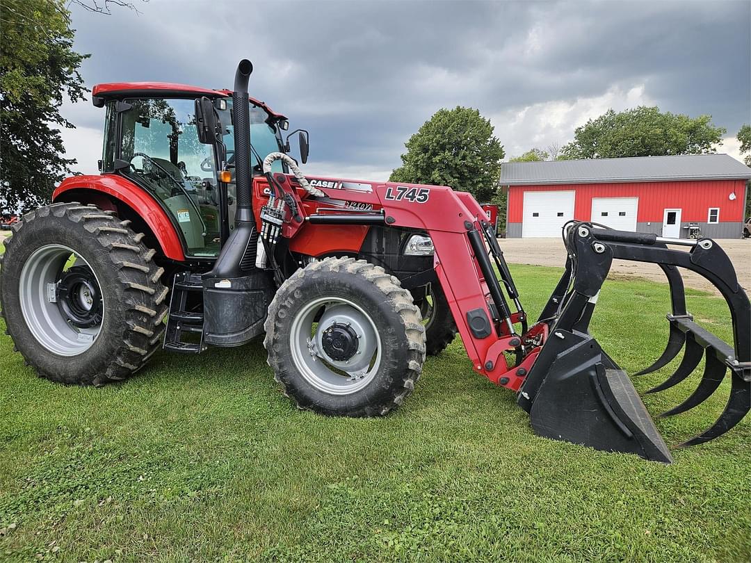 Image of Case IH Farmall 140A Primary image