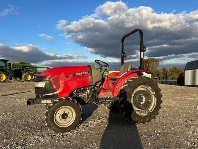 Image of Case IH Farmall 30A Primary image