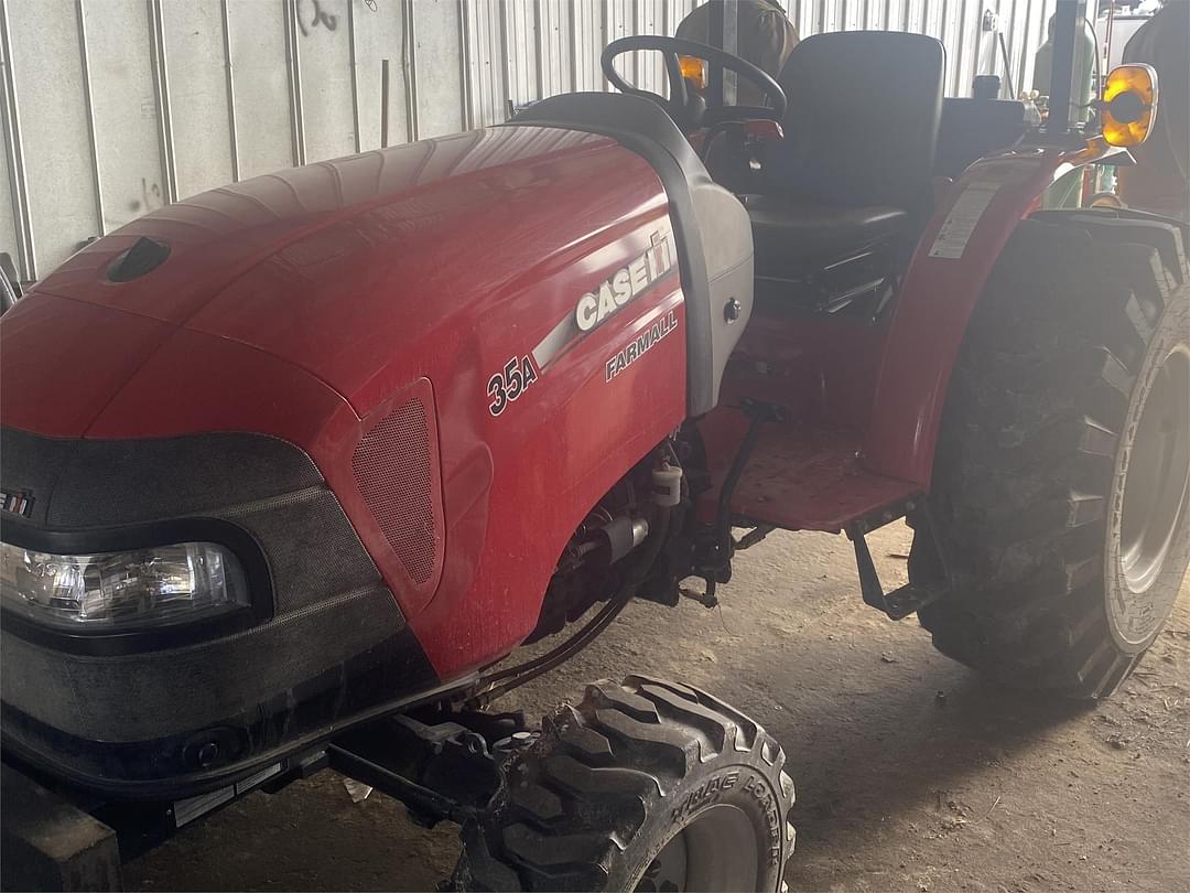 Image of Case IH Farmall 35A Primary image