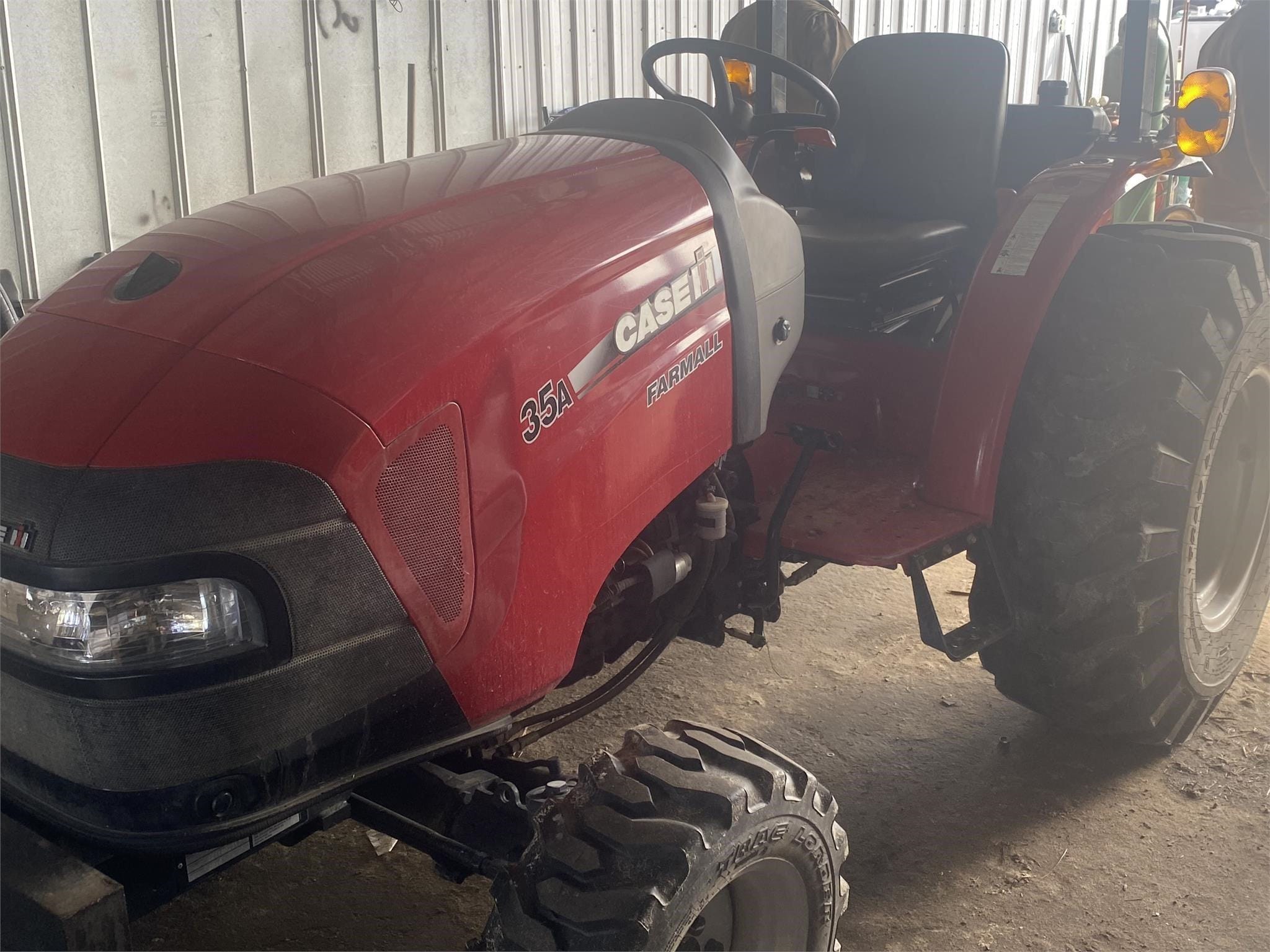 2016 Case IH Farmall 35A Equipment Image0