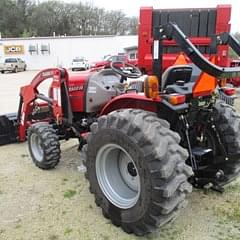 Image of Case IH Farmall 35A equipment image 4