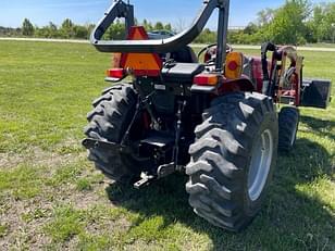 Main image Case IH Farmall 35A 1