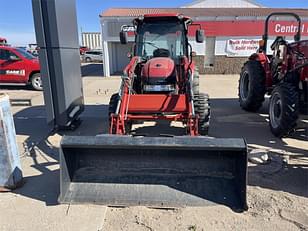 Main image Case IH Farmall 40C 1