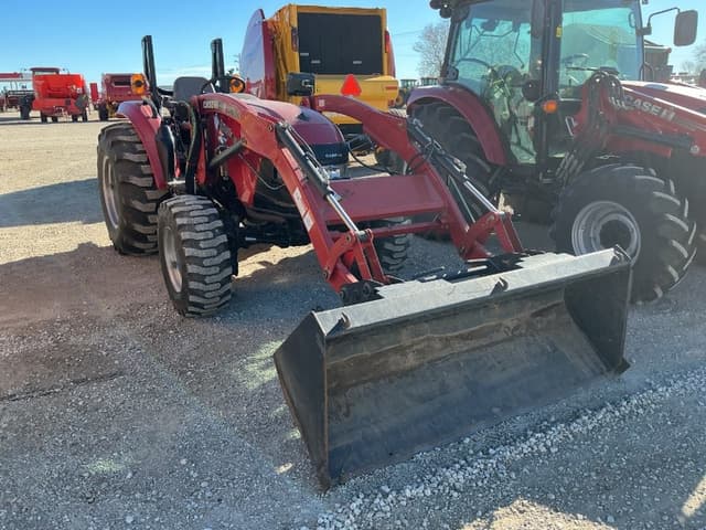 Image of Case IH Farmall 50C equipment image 1