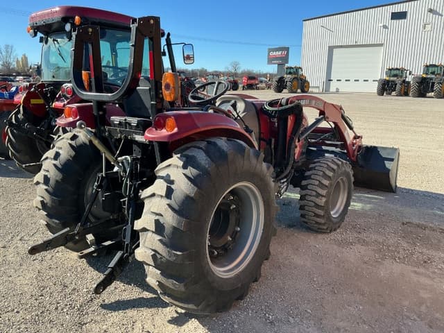 Image of Case IH Farmall 50C equipment image 2