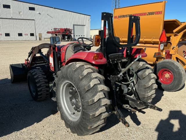 Image of Case IH Farmall 50C equipment image 3