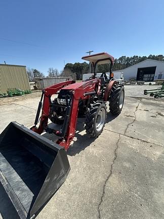 Image of Case IH Farmall 70A equipment image 2