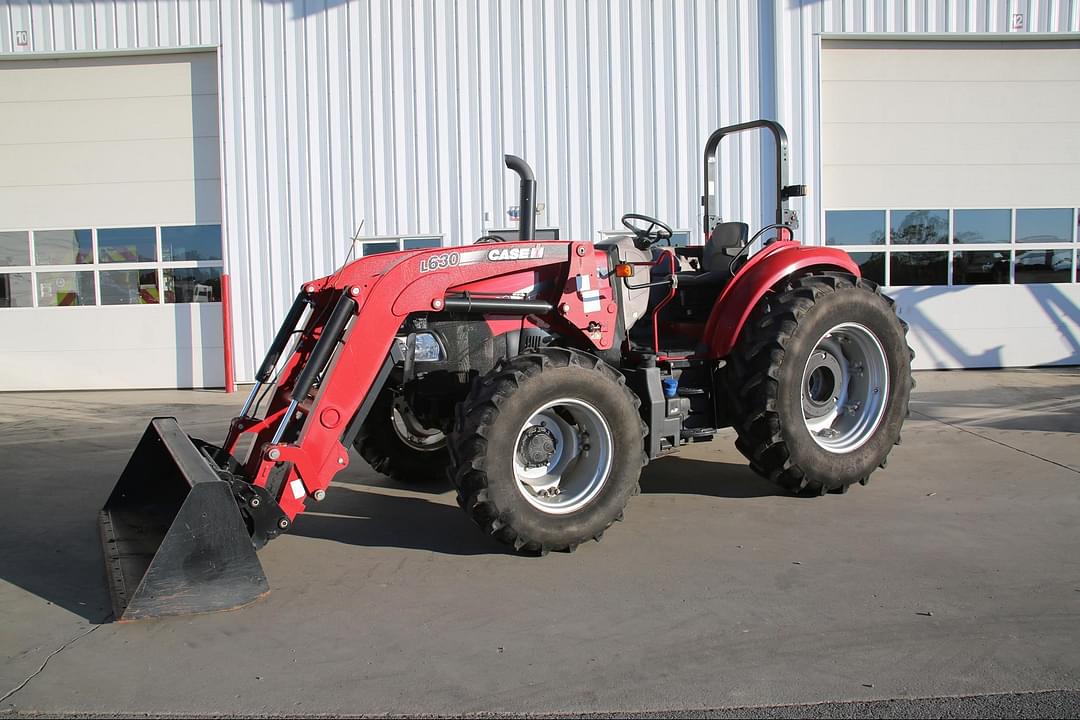 Image of Case IH Farmall 90C Primary image