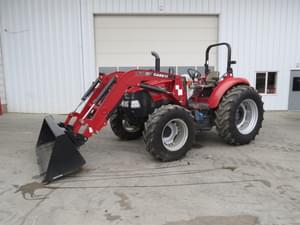 2016 Case IH Farmall 90C Image