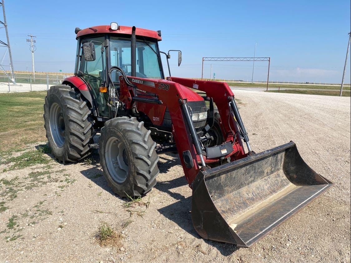 Main image Case IH Farmall 95